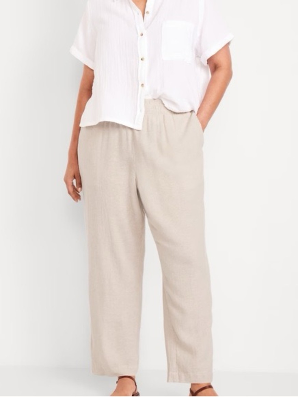 Old Navy Straight-Leg Elastic-Waist Pants in Light Tan